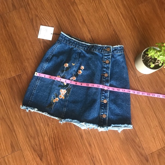 Missguided Embroidered Aline Boho Denim Skirt S - Picture 7 of 7